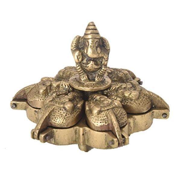 Bharat Haat Kompartemen Kankavati dengan Patung Ganesha-Internasional