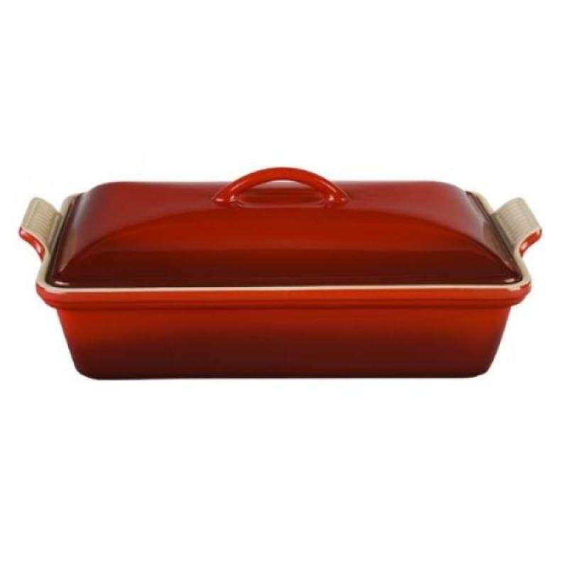 Le Creuset Heritage Stoneware 12-by-9-Inch Covered Rectangular Dish, Cerise - intl Singapore