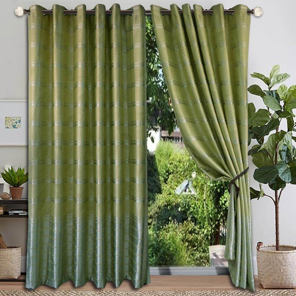 Lucina Eyelat Curtain.jpg