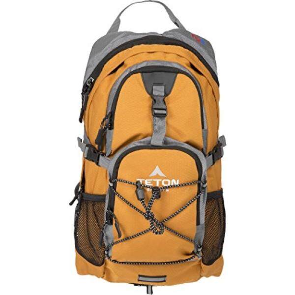 Teton Olahraga Oasis 1100 ITER Hydration Ransel Sempurna untuk Bermain Ski, Berlari, Bersepeda, Bersepeda, Daki Gunung, pendakian, dan Berburu; Air Bladder Disertakan; Sarung Hujan Gratis Termasuk; Oranye-Internasional
