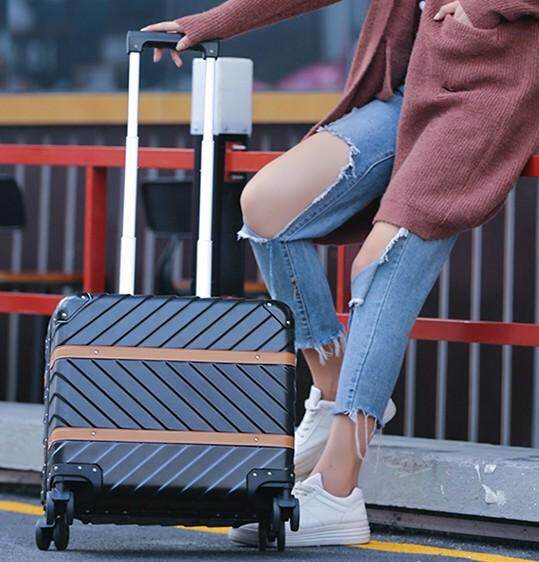 Aluminum Frame Trolley Case Retro Suitcase 18 Luggage Lock Box Business Boarding Box 44.5*25*41.5cm August 2018 - 3 Aluminum Frame Trolley Case Retro Suitcase 18 Luggage Lock Box Business Boarding Box 44.5*25*41.5cm - 3
