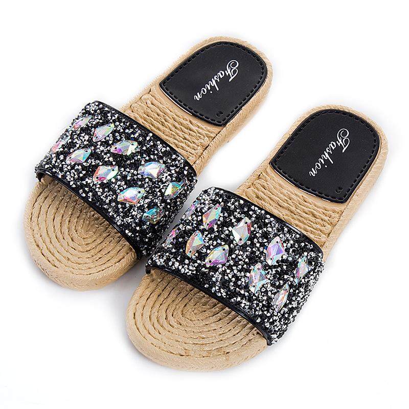 2018 Musim Panas Baru Sandal Berlian Imitasi Wanita Sandal Wanita Dipakai Di Luar Pantai Datar Dipercaya Anti Selip Sandal