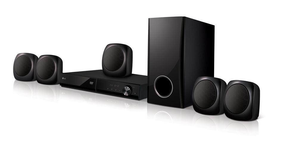 LG LHD 427.JPG