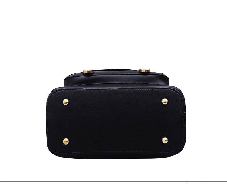 Women FREE BEAR Backpack 4_.jpg