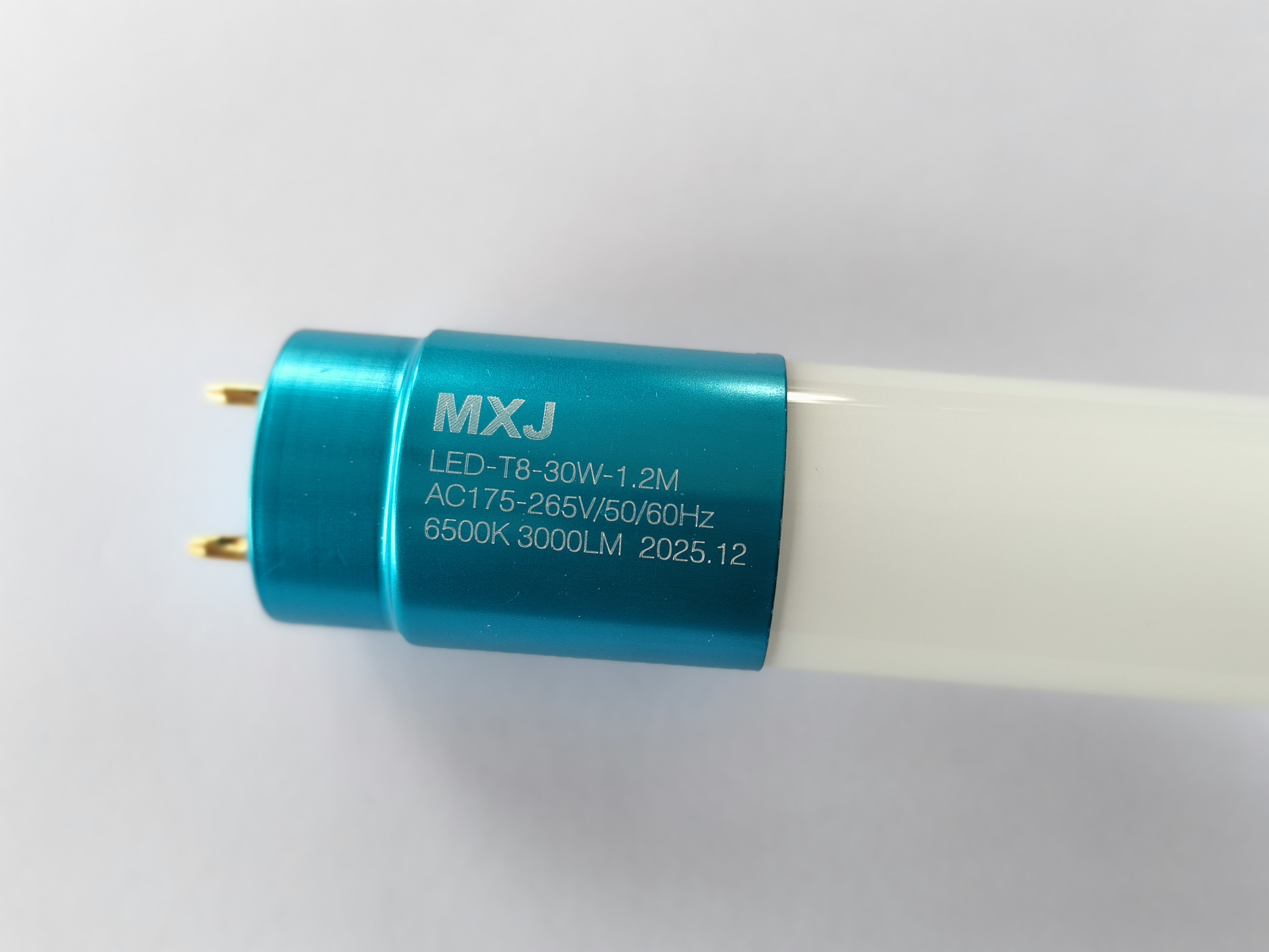 MXJ / FSL LED T8 Extra Bright 18W 22W 30W 32W 50W 60W 4FT 15W 30W 2FT Light Tube Lampu Kalimantang Terang Mentol Panjang LED