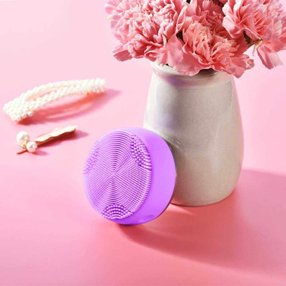 Mini Facial Skin Beauty Instrument with 4 Modes Rechargeable Facial Cleaner Makeup Remover Face Massager Lifter Facial Skin Firming Device Essence Lotion Input Instrument for Skin Tightening Face Cleansing Skin Care Beauty Tool (Pink)