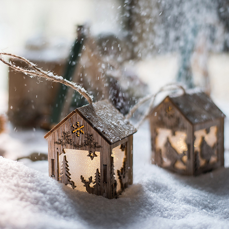 [RR Celebration Gifts] Juhanxue Room Light Light-Emitting Christmas Tree Accessories Pendant Decoration Holiday Atmosphere Party Ball Lamp Hanging Ornament Small Night Lamp Celebration Gifts