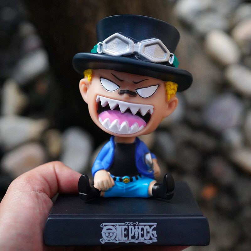 One Piece Luffy Joba Zoro Sanji Sabo 路飞 乔巴 索隆 山治 萨博 Cute Version Shaking Head Toy Car Home Decor 12cm