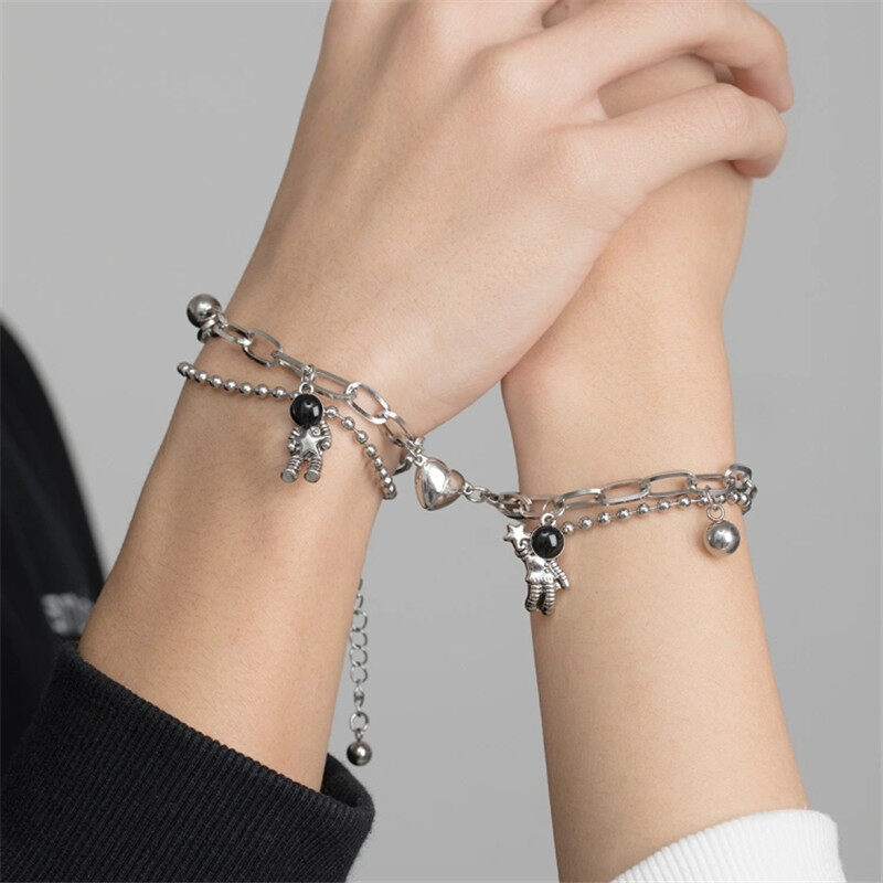 1 cặp vòng tay từ tính thời trang màu bạc cho cặp đôi vòng tay quyến rũ mặt dây chuyền phi hành gia cá tính cho nam nữ vòng tay dây chuyền hợp kim cá tính trang sức