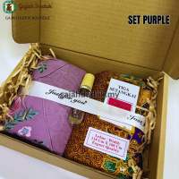 Set Gift Box Sejadah Mini Sulam  Batik 3 Serangkai/Setangkai Biasa & Perfume Mesra Wudhuk