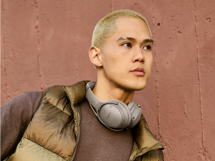 BOSE QUIETCOMFORT HEADPHONES