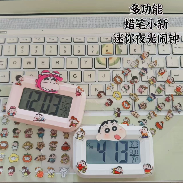 Crayon Shin-chan clock mini luminous student alarm clock small desktop clock蜡笔小新时钟迷你夜光学生闹钟桌面小巧台钟表
