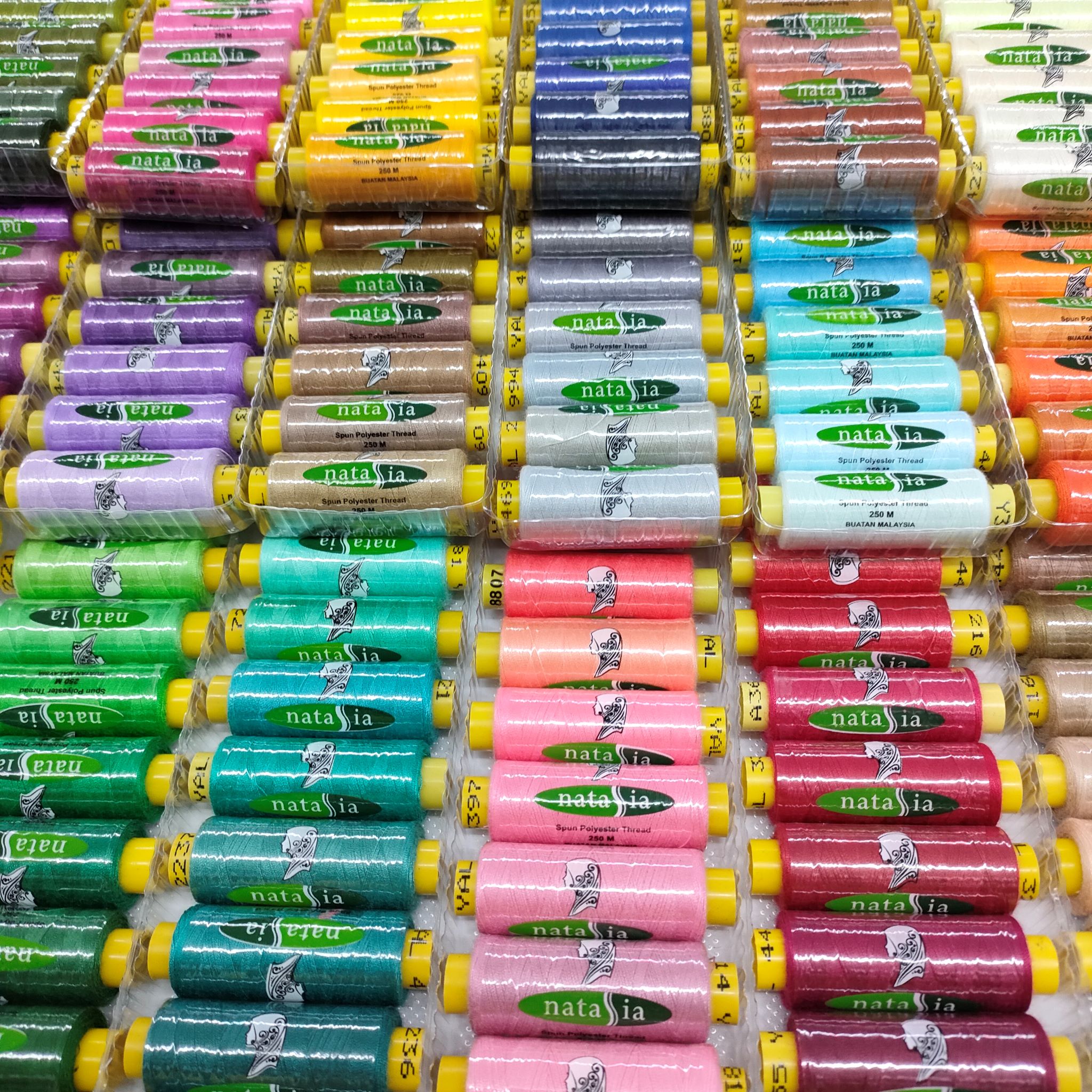 Benang Jahit Biasa - Warna-Warni / Spun Polyester Sewing Thread 250m 10 biji