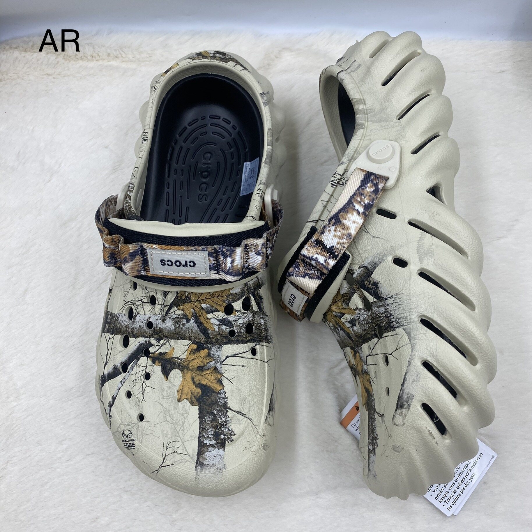 New Corcss Co-branding Carlo Hole Shoes Echo Clog Wave Shoes Men's and Women's Beach Sandals-207937 - Perfect for Outdoor Activities and Summer Fun