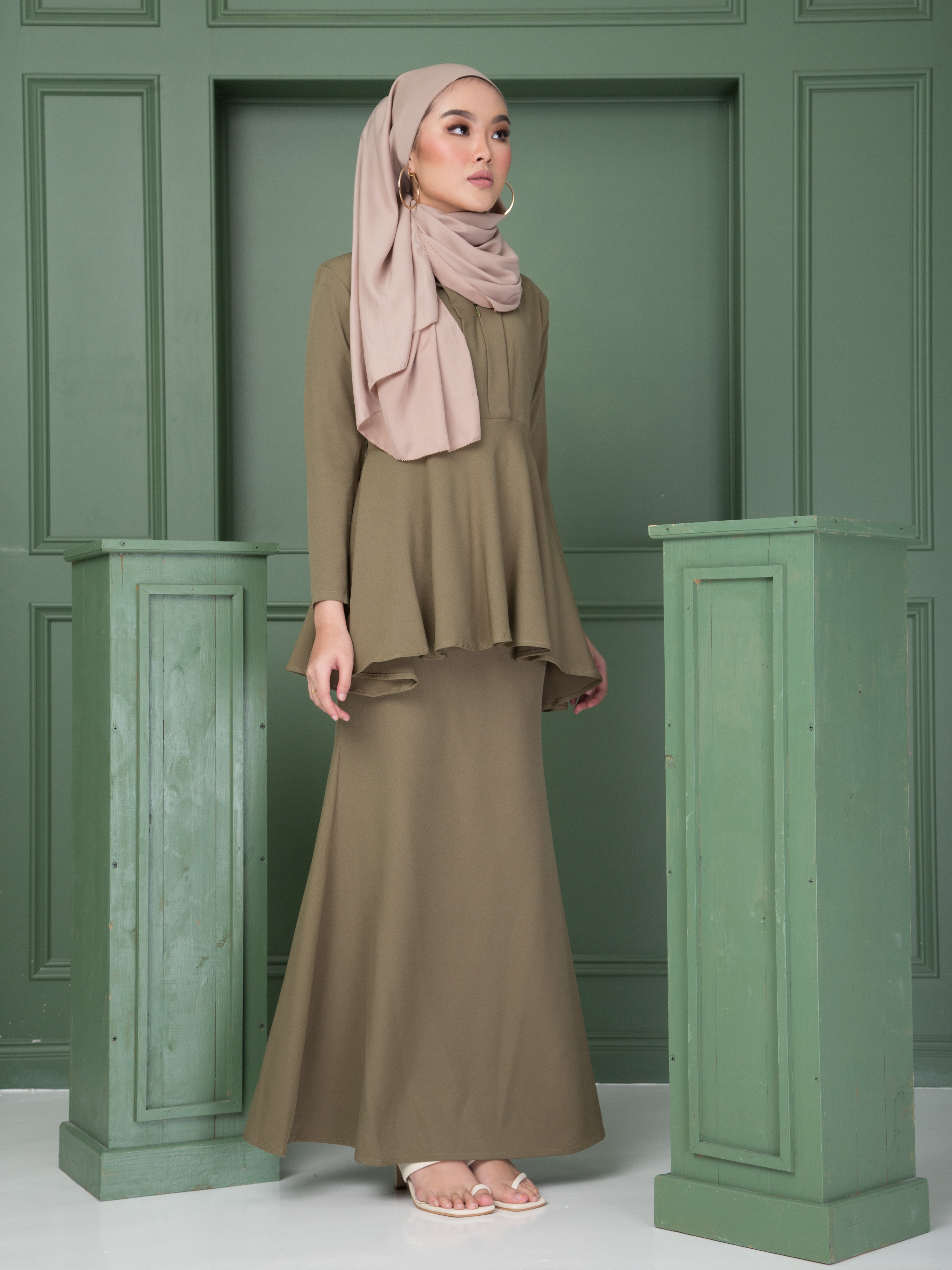 New Collection Lily Peplum Kebaya Baju Kurung Raya Selesa Muslimah Wuduk dan Breast Feeding Friendly Terkini