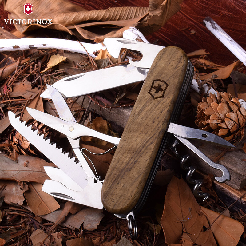 Victorinox 91mm Huntsman Wood Pocket Swiss Army Multi-Tool, SAK Pocket 1.3711.63 ราคา 2,806 บาท*ส่งฟรี