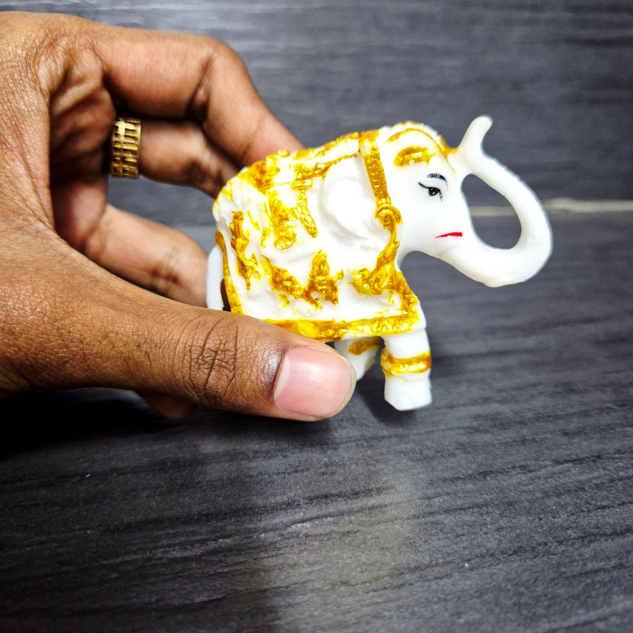 Elephant small design white colour for decoration new arrival ready stock