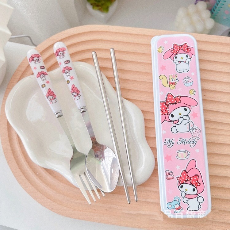 [Msia Stock][3Pcs/Set] 3-in-1 Japan Sanrio Cute Cartoon Stainless Steel Tableware Portable Cutlery Set Stainless Steel Spoon And Fork Set Chopsticks Kuromi Cinnamonroll Melody