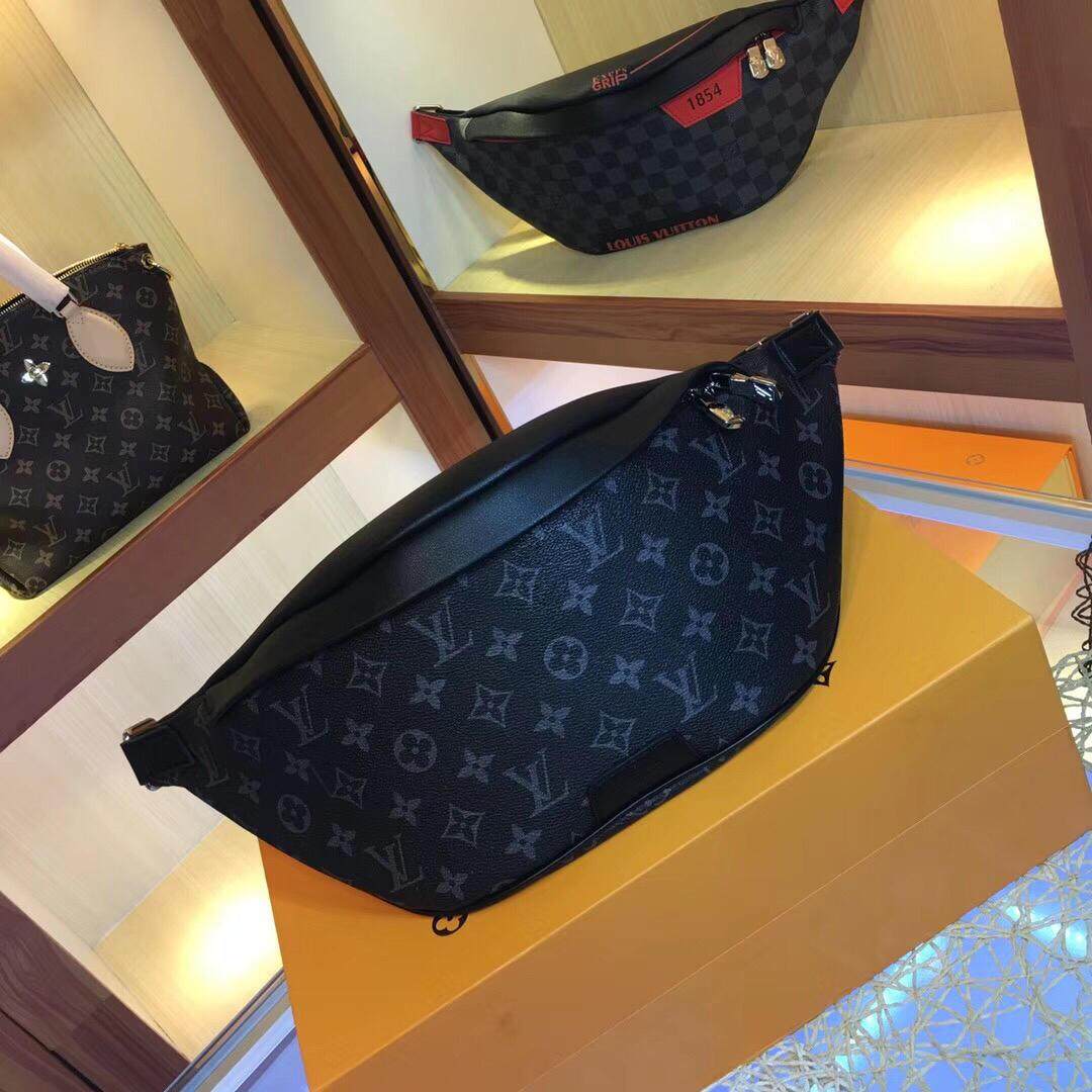 Поясная сумка Louis Vuitton Bumbag