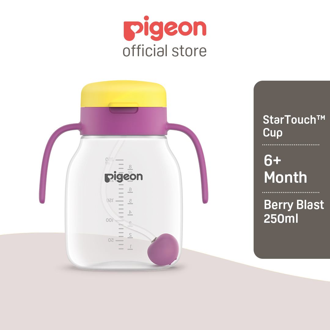 PIGEON StarTouch™ Straw Cup With Gravity Ball