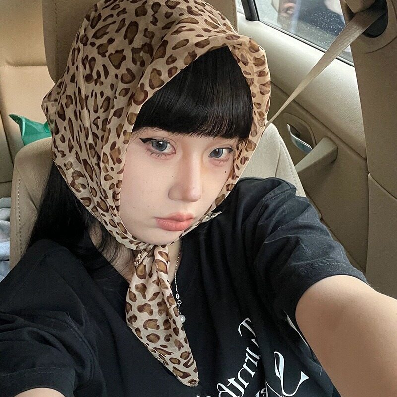 Retro Spice Girls Leopard Print Headscarf Dual Use Satin Thin Edge Scarves Leopard Print Turban Hair Scarf Hair Accessories - 8