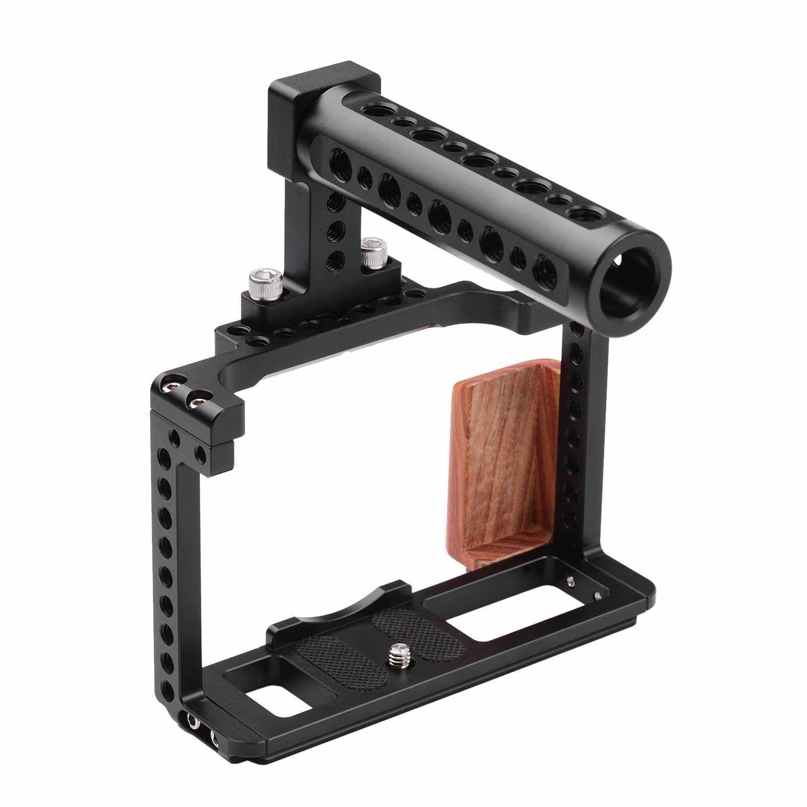 Andoer Aluminum Alloy Camera Cage Kit Protective Vlog Cage with Wooden Hand Grip Metal Top Handle Film Making System with Cold Shoe for Microphone Fill Light Compatible with Fujifilm X-T4 ILDC Camera (Standard)