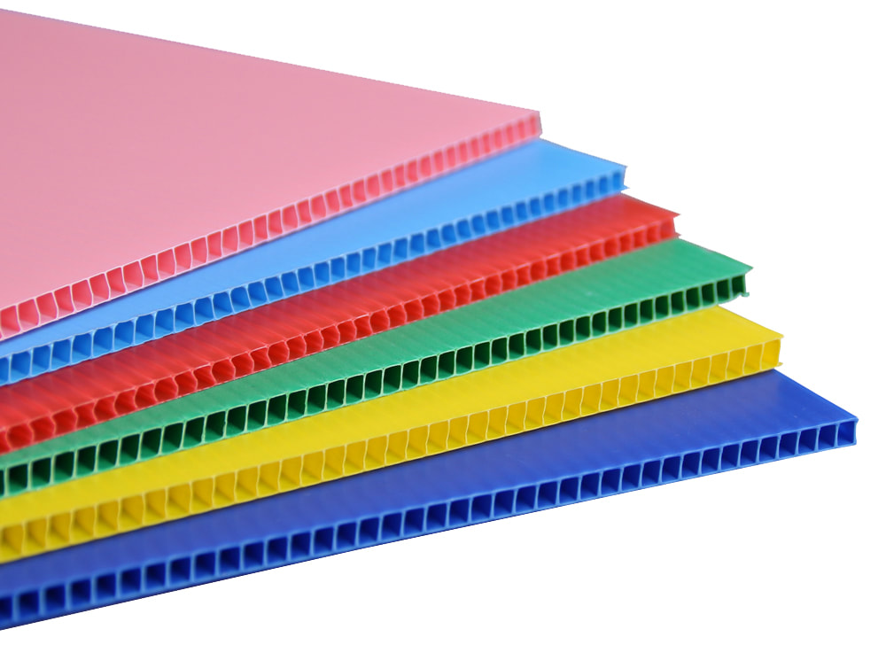 [Ready Stock] 66cm x 114cm 3mm PP Papan Corrugated/ PP Board / PP Board Straw / Plastic Board/ Impra Board
