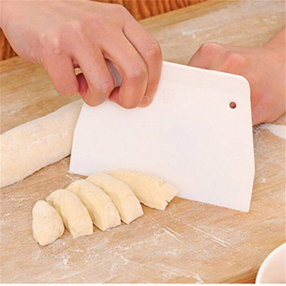 BÁO GIÁ Dao Làm Bếp Đức Giá Rẻ | Shopee Lazada Sendo Tiki mới nhất 40 【TaroBall】 2Pcs Nhựa Bột An Toàn Thìa Scraper Kem Bột Dao Cạo Bánh Ngọt Dụng Cụ Làm Bánh, Bơ Nhà Bếp, Dụng Cụ Nhà Bếp Nướng Giá Rẻ