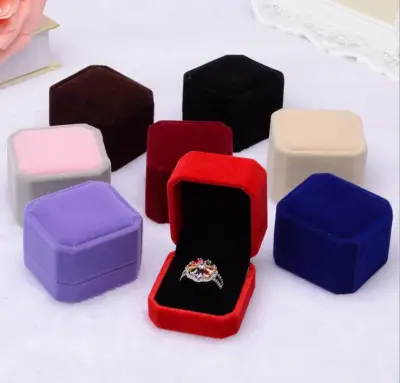 [Cutewomen2020] 1Pcs Square Fashion Velvet Engagement Wedding Earrings Ring Box Jewelry Pendant Jewelry Box Gift Box