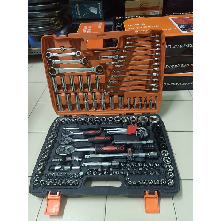 151PCS Ratchet Box Socket Set Box Set Spanner Set Wrench Set Tools Set