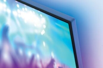 Ultra Narrow bezel gives you more picture to love