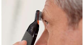 2 combs to tidy up eyebrows